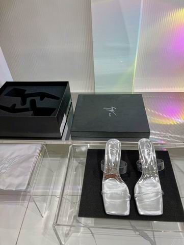 Giuseppe Zanotti sz35-40 mnh0310