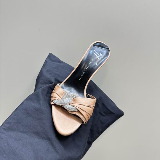Giuseppe Zanotti sz35-40 mnh0203