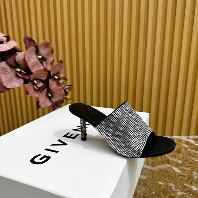 Givenchy 35-42 7.5cm mnw0206