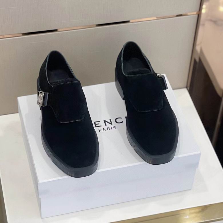 Givenchy sz38-44 4C n1114
