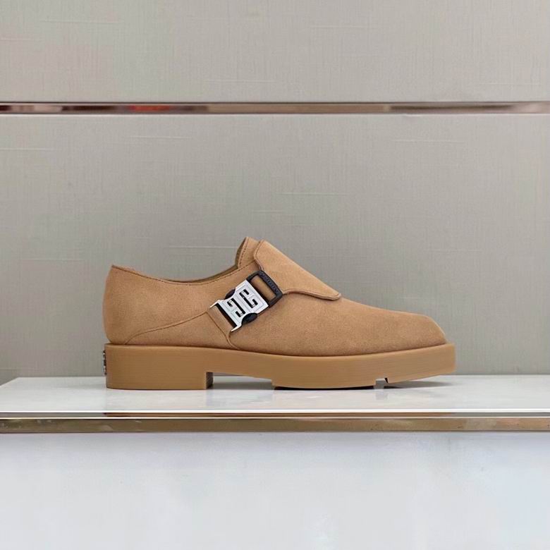 Givenchy sz38-44 4C n1114