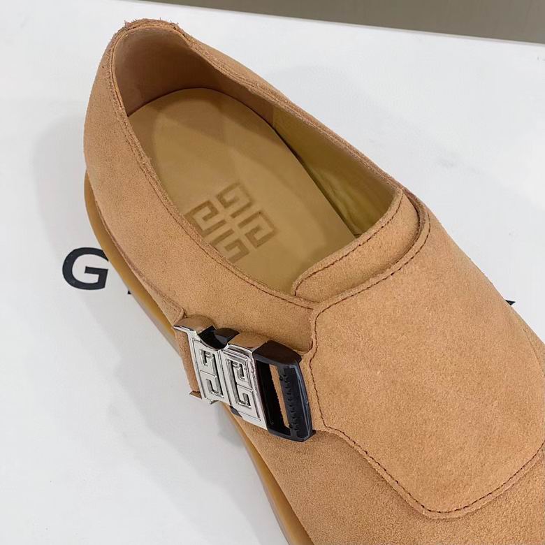 Givenchy sz38-44 4C n1114