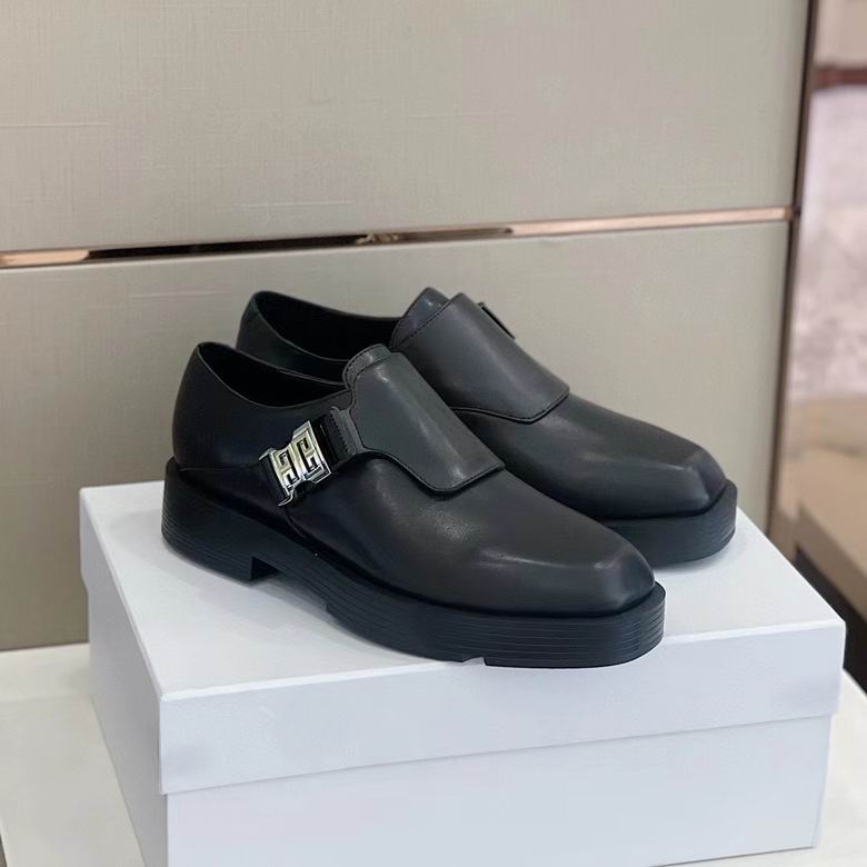 Givenchy sz38-44 4C n1114