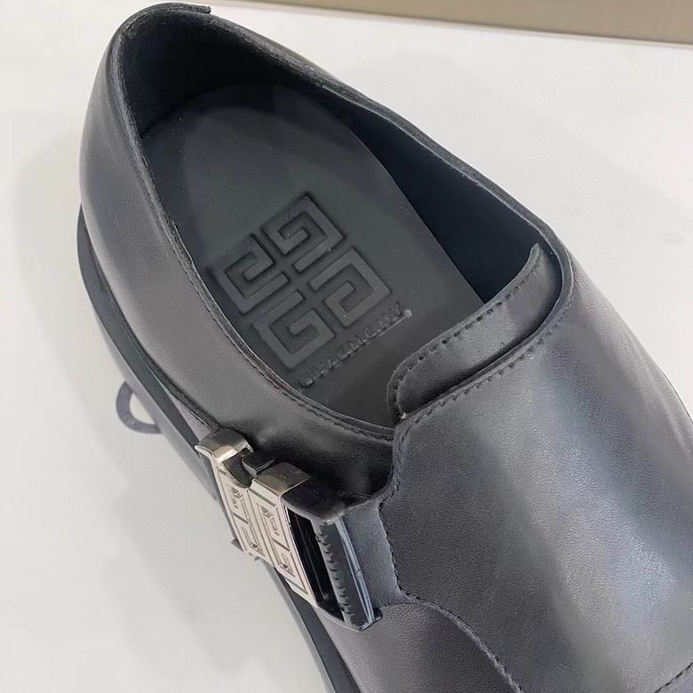 Givenchy sz38-44 4C n1114