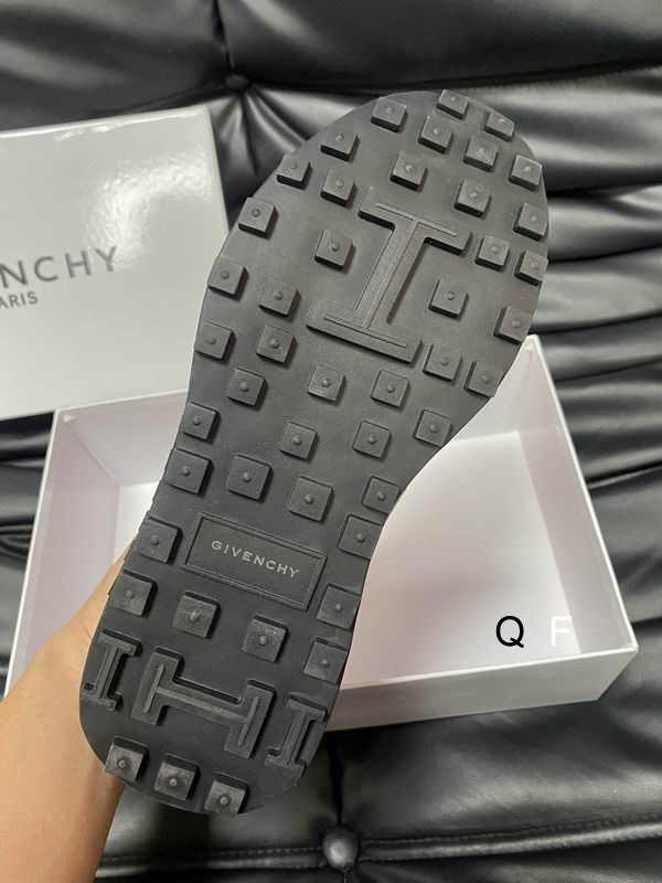 Givenchy sz38-45 8C WM1102