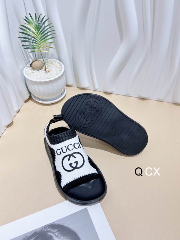 Gucci sz26-35 CX0401