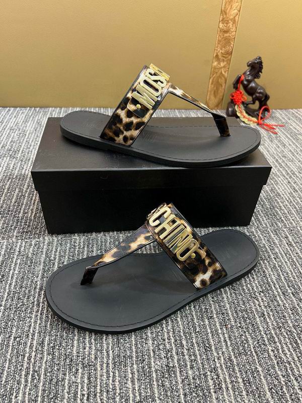 Moschino sz39-45 mnw0303