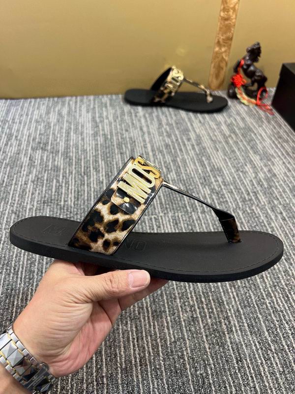 Moschino sz39-45 mnw0303