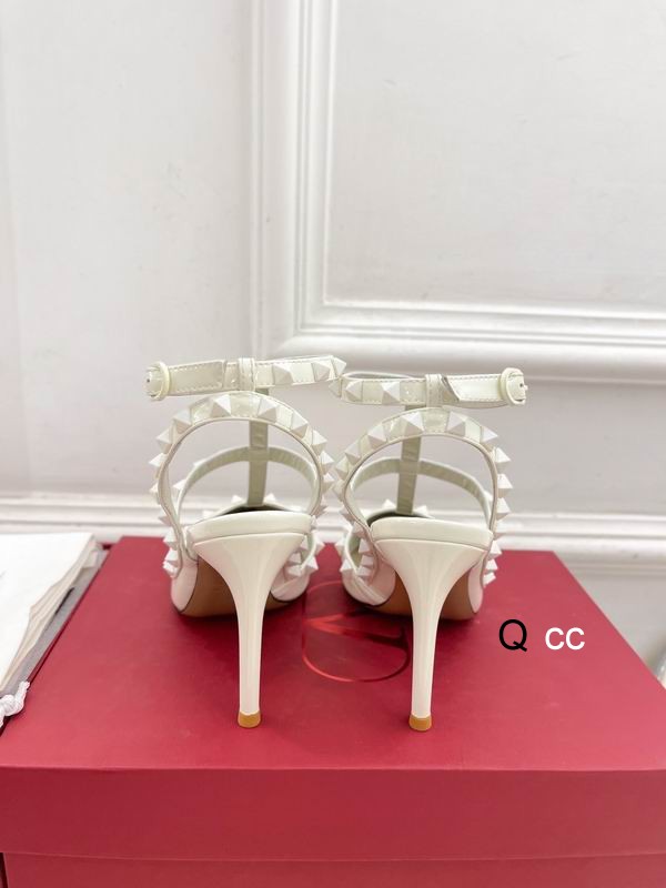 Valentino sz35-40 6.5 9.5CM XC0405