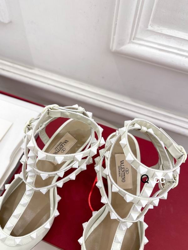 Valentino sz35-40 6.5 9.5CM XC0405