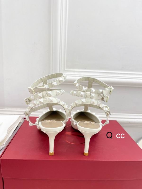 Valentino sz35-40 6.5 9.5CM XC0405