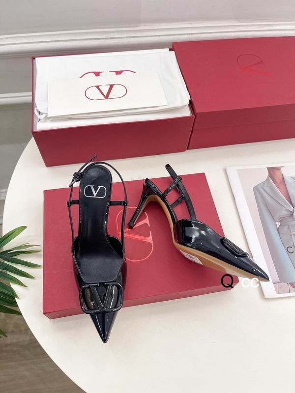 Valentino sz35-40 5CM 8CM XC0402