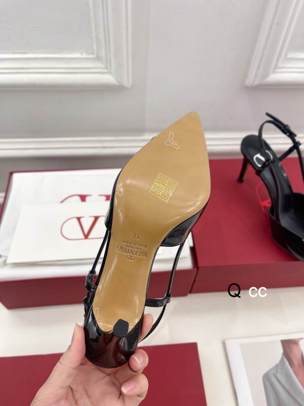 Valentino sz35-40 5CM 8CM XC0402
