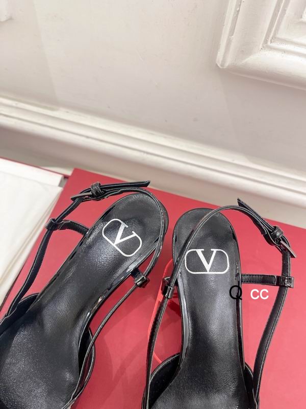 Valentino sz35-40 5CM 8CM XC0402