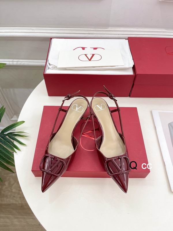 Valentino sz35-40 5CM 8CM XC0402