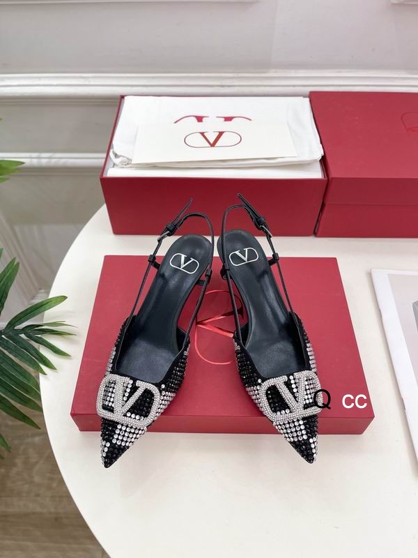 Valentino sz35-40 5CM 8CM XC0404