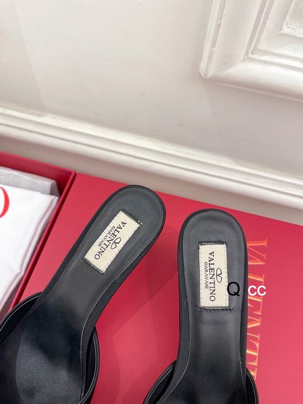 Valentino sz35-40 6CM XC0406