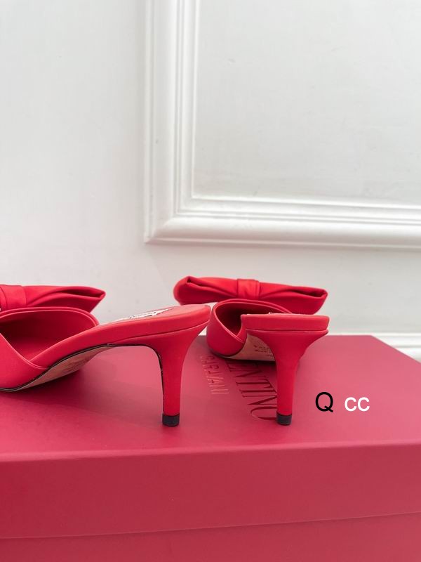 Valentino sz35-40 6CM XC0406