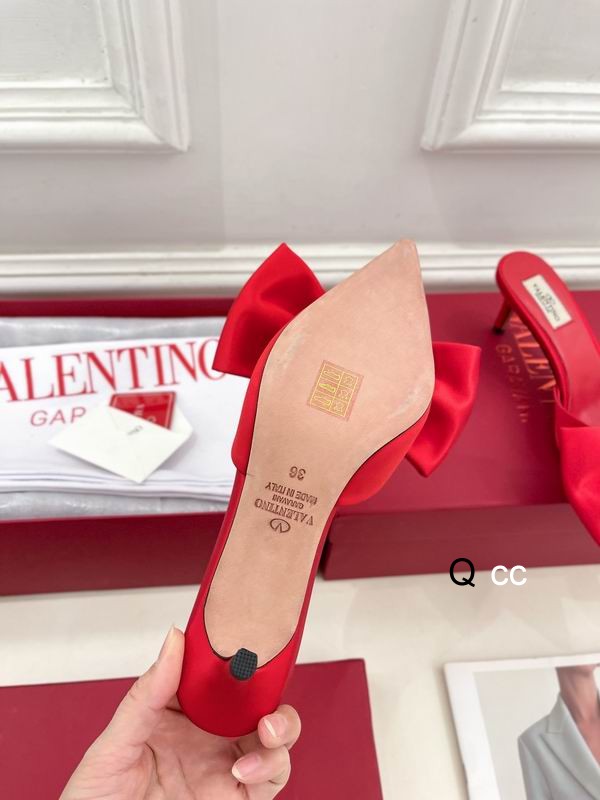 Valentino sz35-40 6CM XC0406