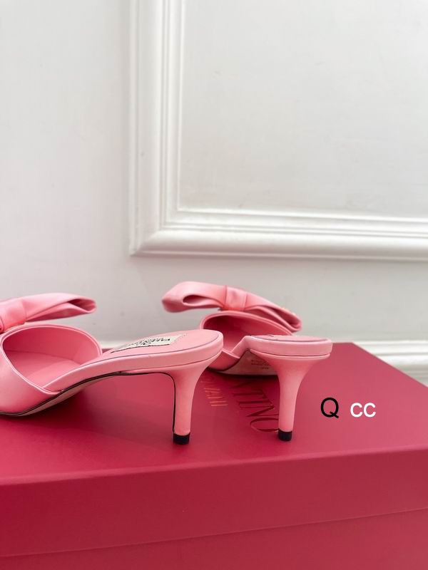 Valentino sz35-40 6CM XC0406