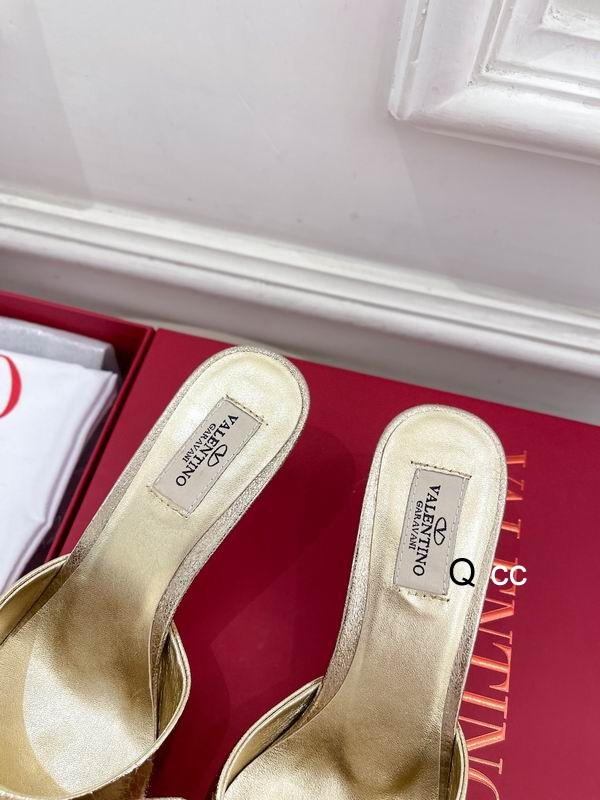 Valentino sz35-40 6CM XC0406