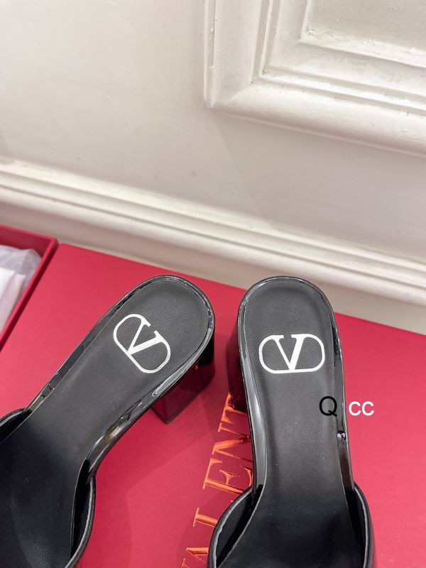 Valentino sz35-40 6CM XC0401