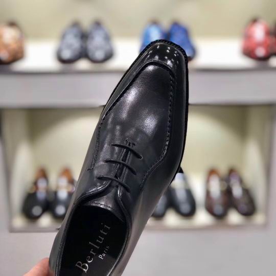 Berluti sz38-44 hnh0501