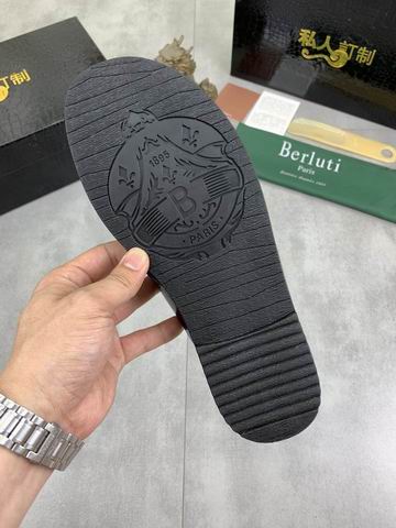 Berluti sz39-45 mnh0501