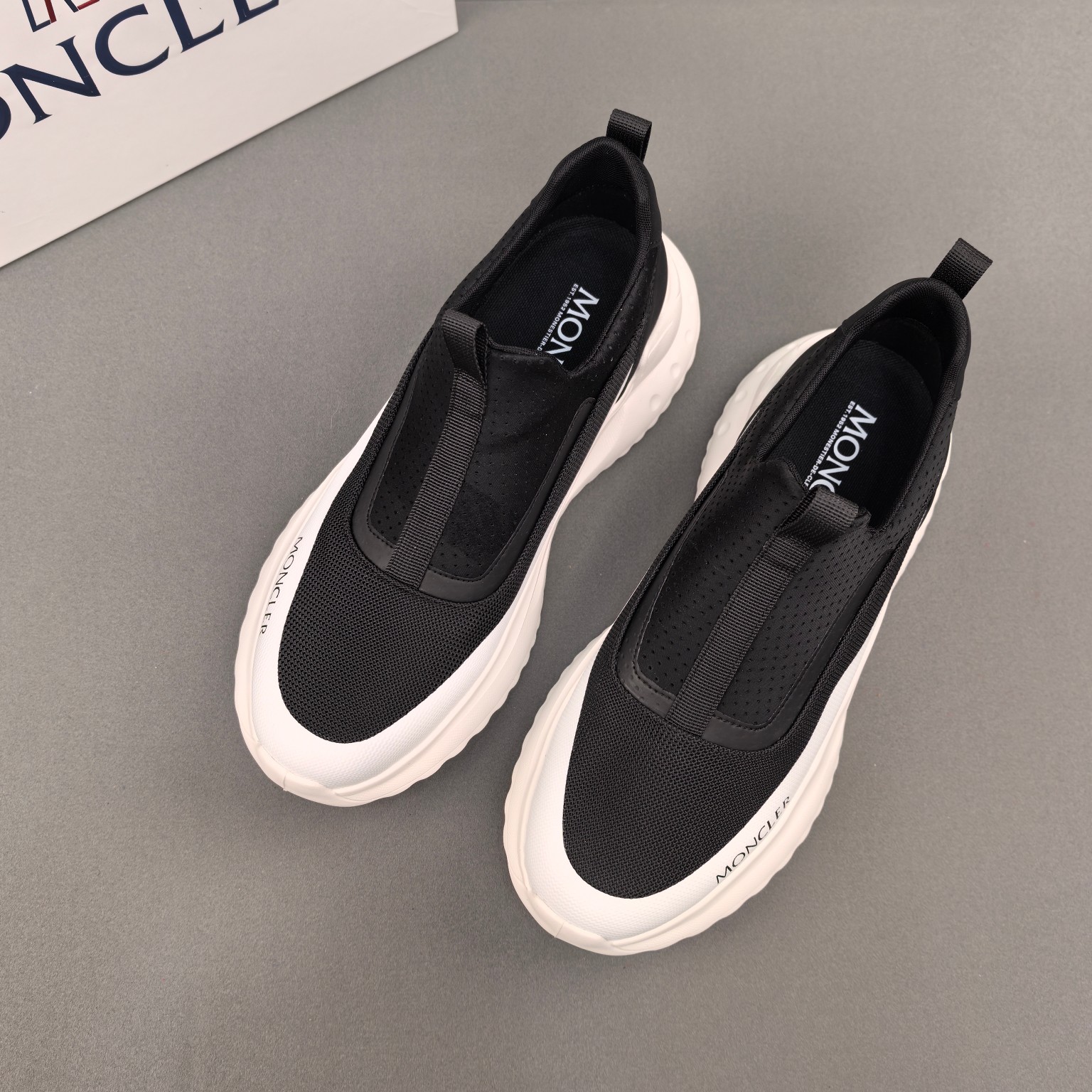 Moncler sz38-44 h0603