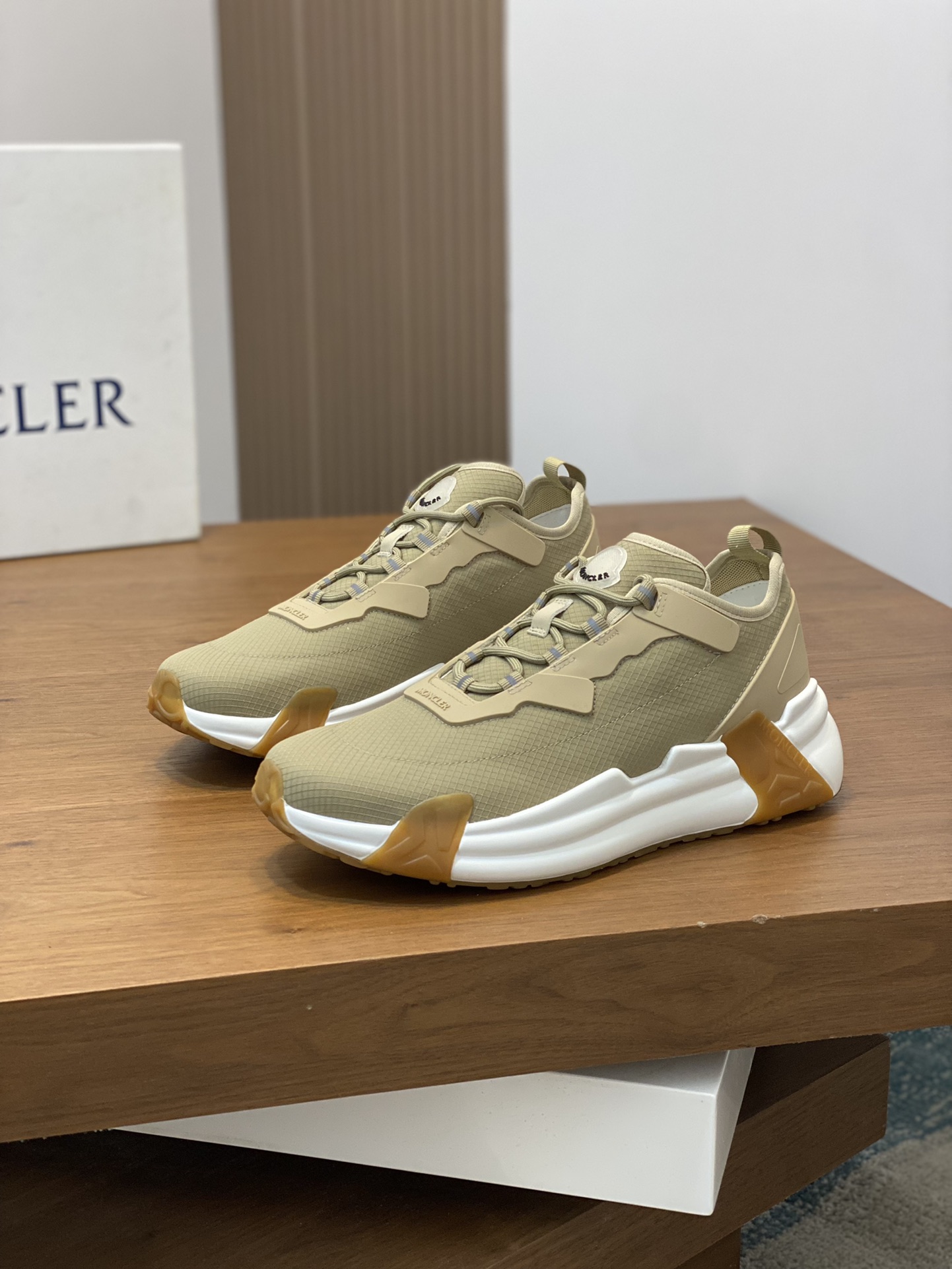 Moncler sz39-44 h0605