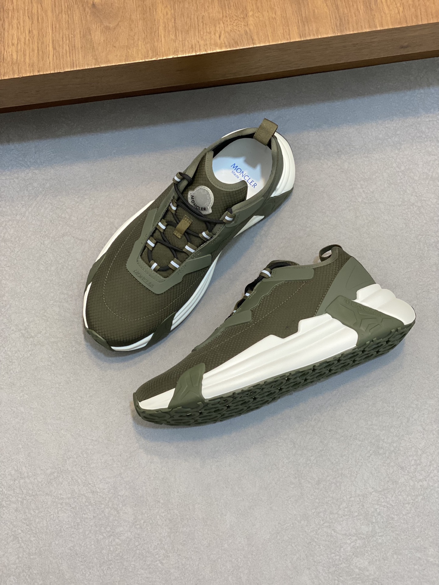 Moncler sz39-44 h0605