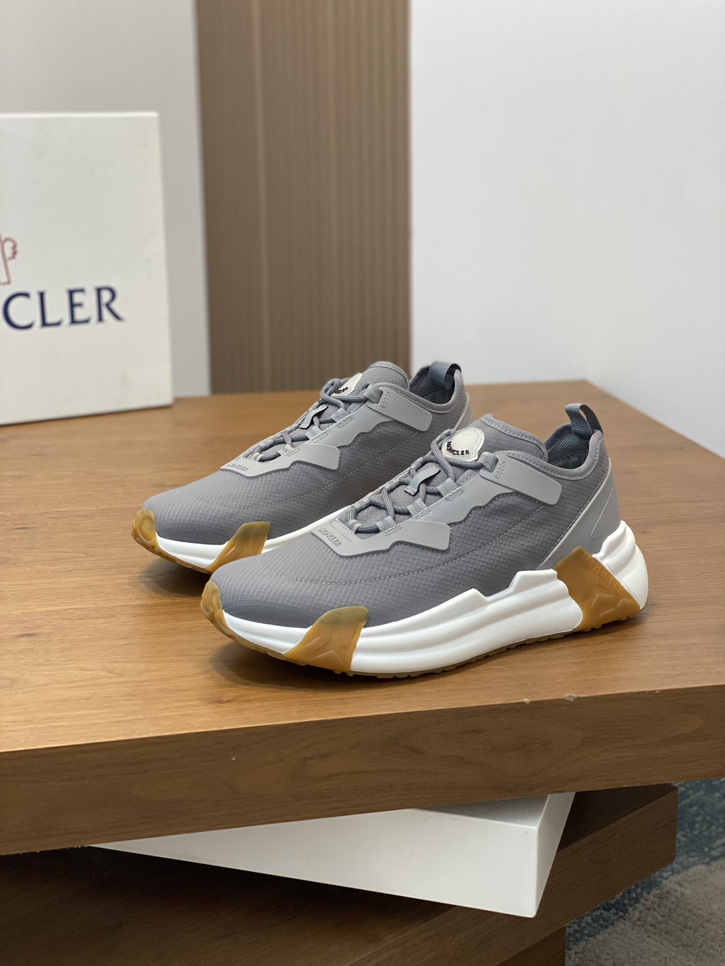 Moncler sz39-44 h0605