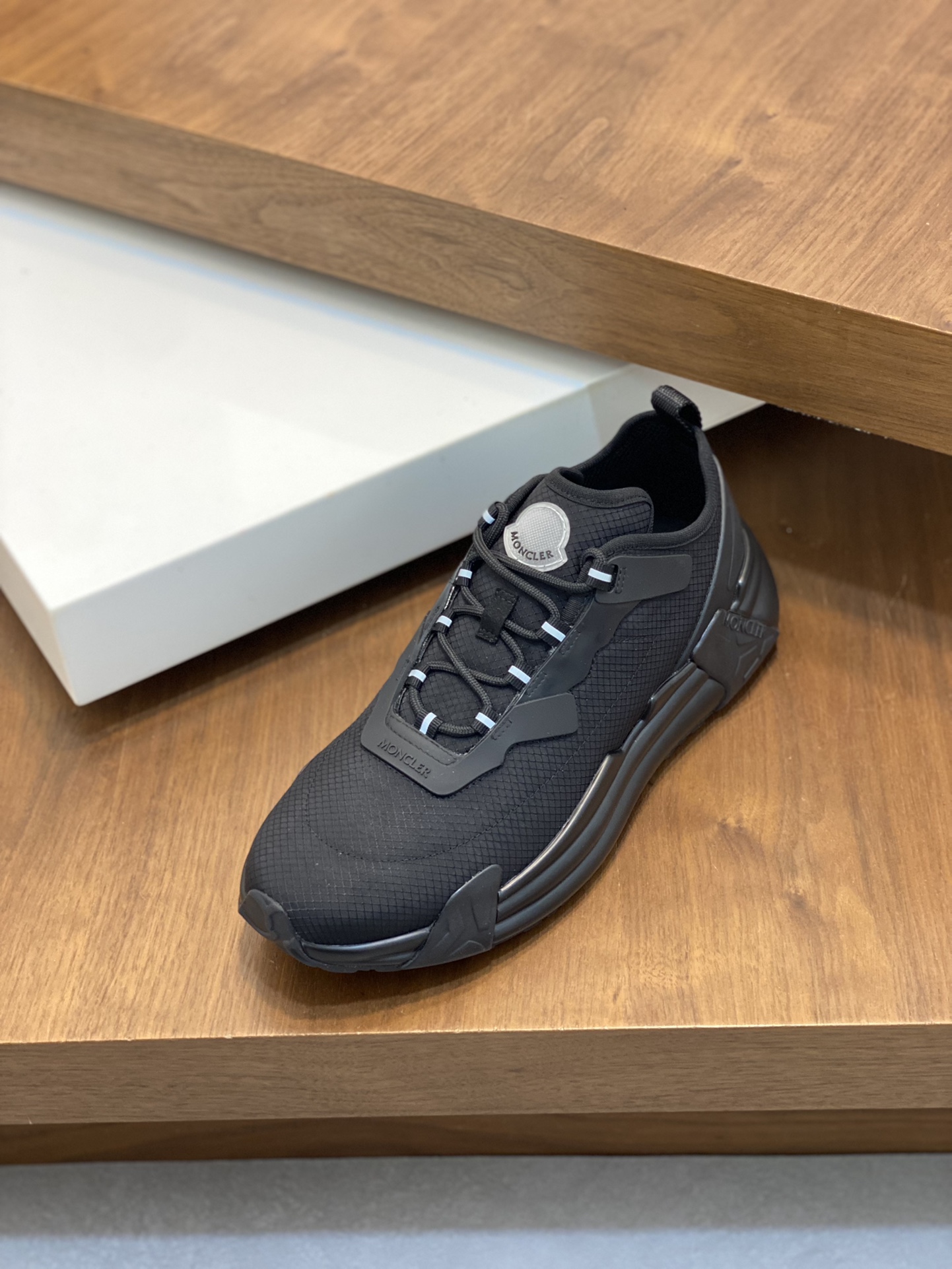 Moncler sz39-44 h0605