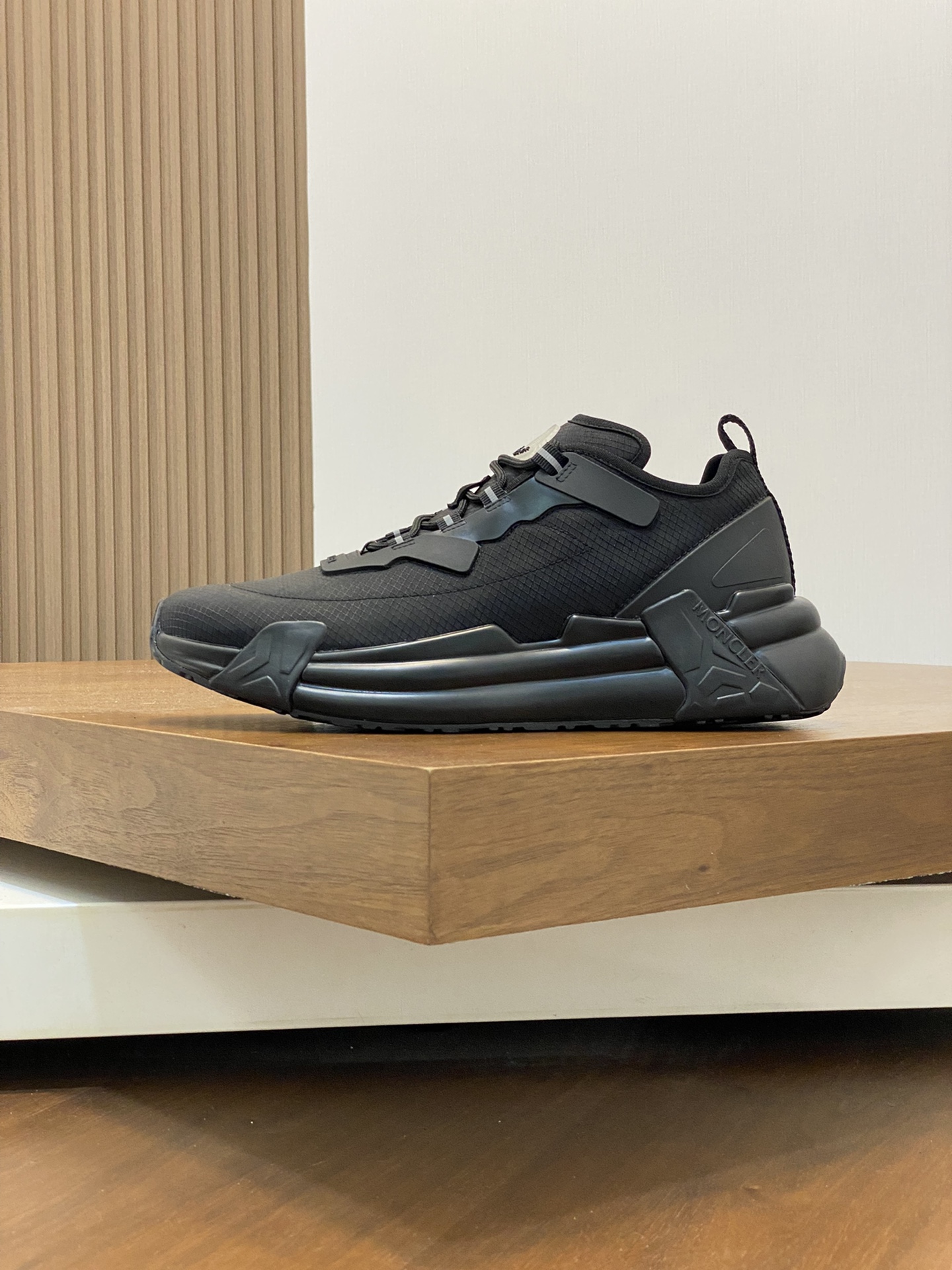 Moncler sz39-44 h0605