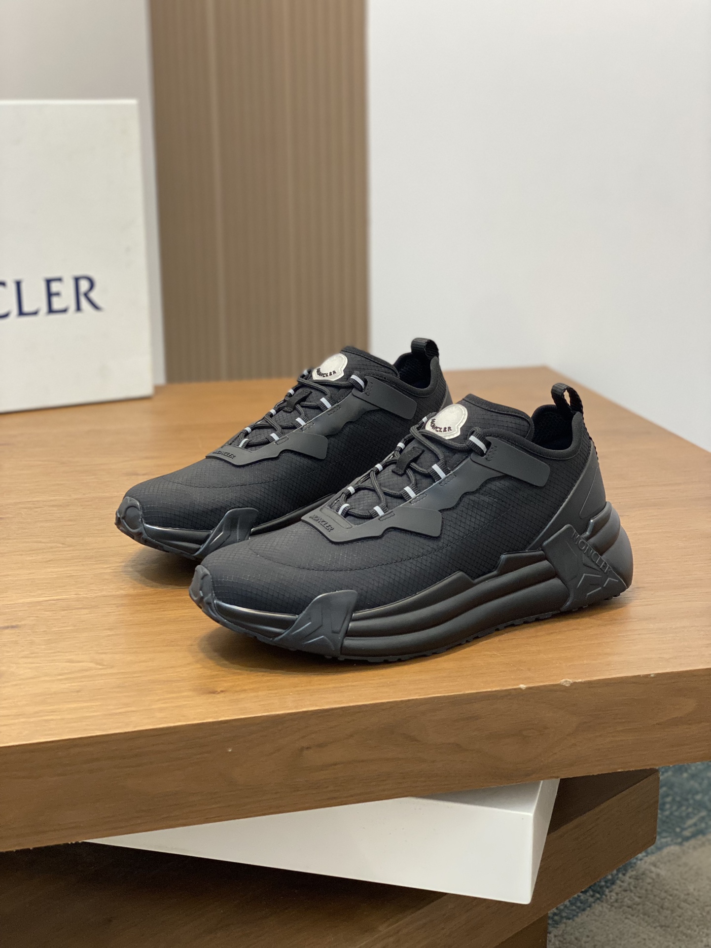 Moncler sz39-44 h0605