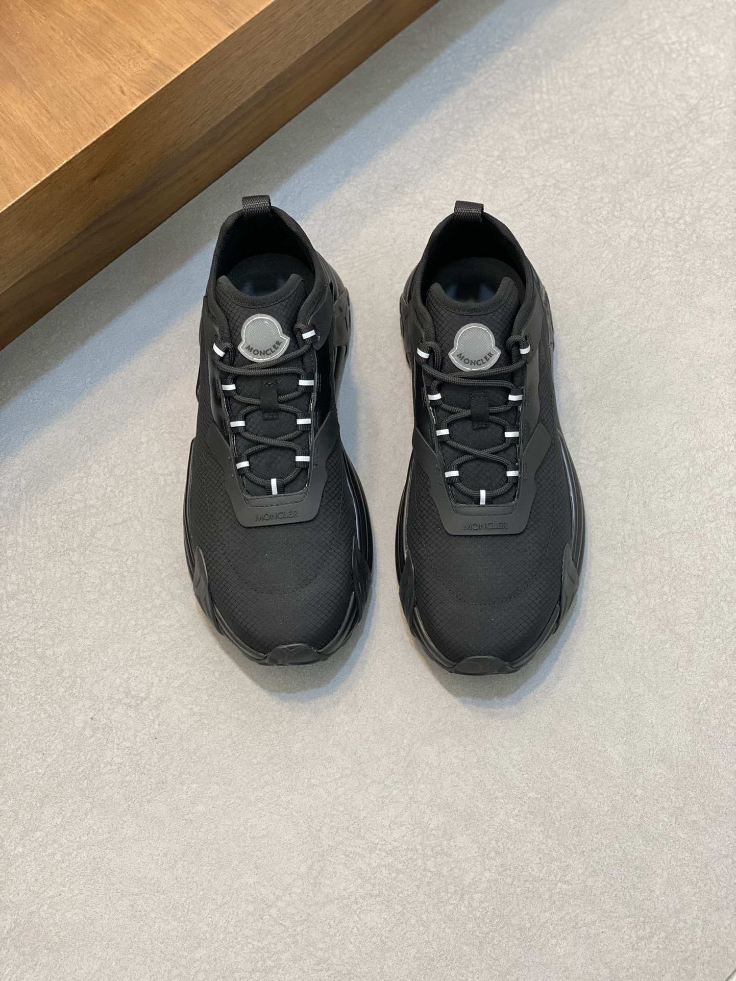 Moncler sz39-44 h0605