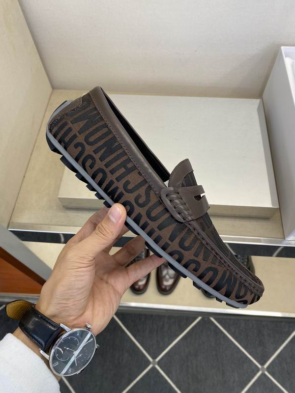 Moschino sz38-45 hnw0402